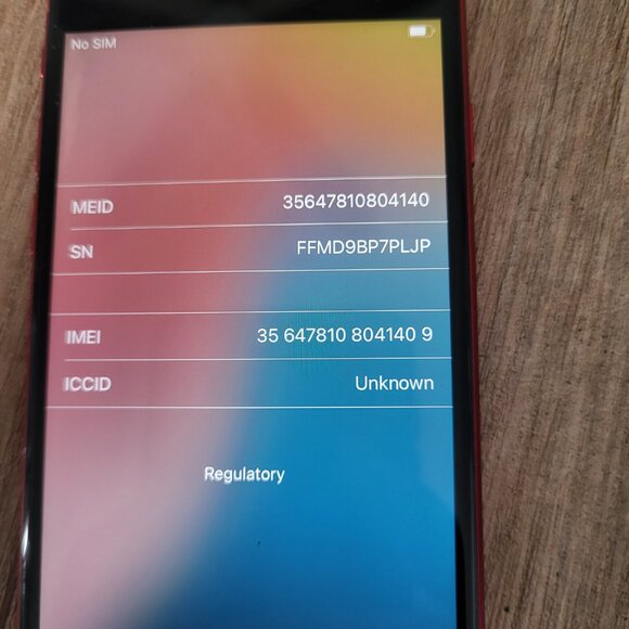 Unlocked iPhone SE phone 64 GB, Red - Picture 2 of 4